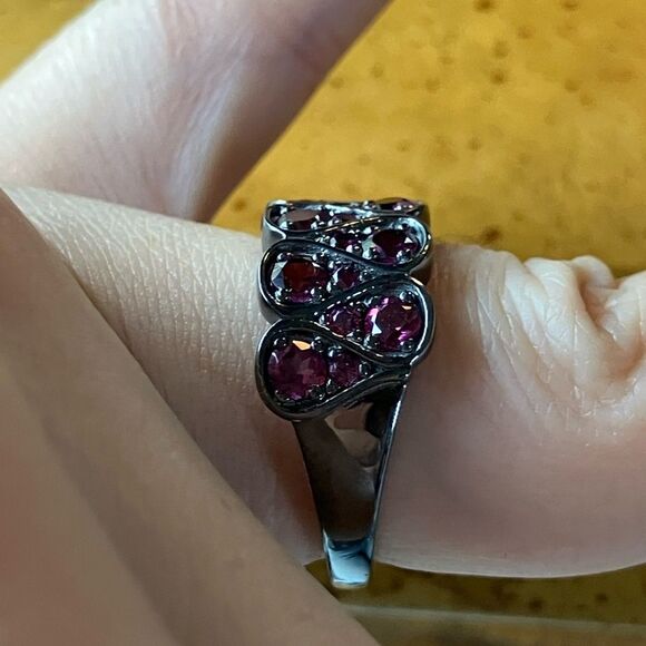 Natural Raspberry Garnet Black Rhodium Over Sterling Silver Ring Size 8 - Picture 3 of 10